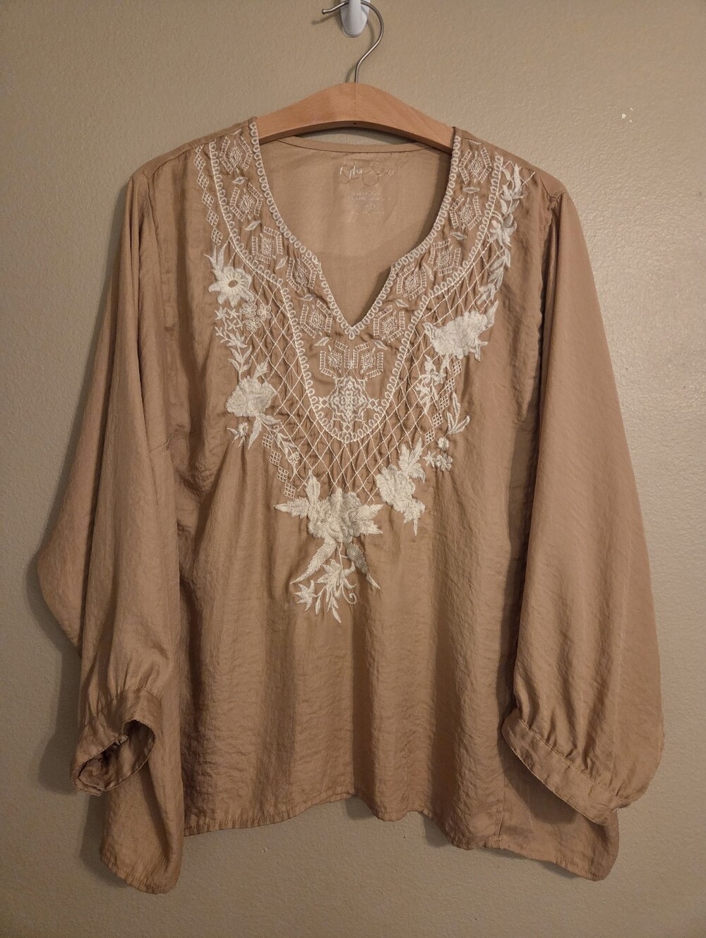 KYLA SEO Taupe Santiny Handmade Biege Embroidered Boho Vneck Blouse Women's SZ L